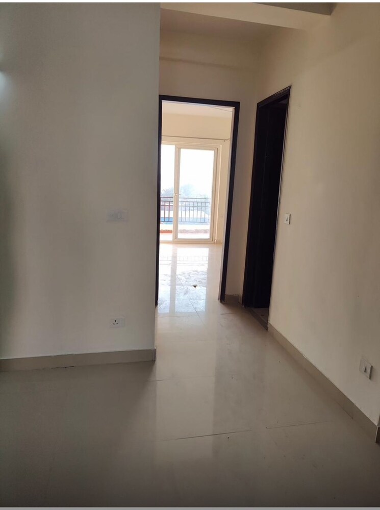 Floor Plan, bptp-district Commercial Shop 683 Sq.Ft. In Sector 81 Faridabad 8140378