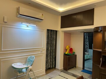 Bedroom in 3 BHK Builder Floor at Auram Floor, South City 2 – for Rent
