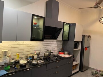 Kitchen in 3 BHK Builder Floor at Auram Floor, South City 2 – for Rent