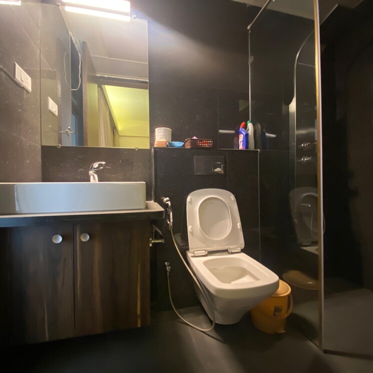Attached Bathroom, bopodi 3 Bedroom 1250 Sq.Ft. Apartment In Bopodi Pune 8140525