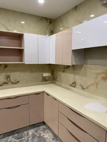 Kitchen in 3 BHK Builder Floor at Ansal Sushant Lok I, Sector 43 – for Rent