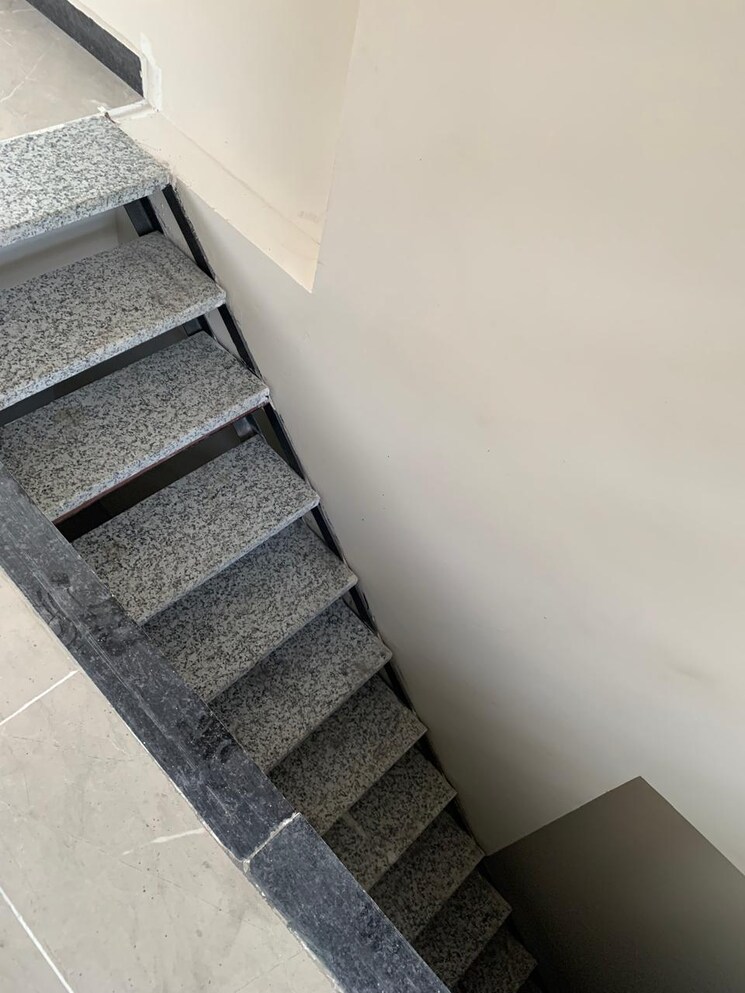 undefined, bptp-district Commercial Shop 185 Sq.Ft. In Sector 81 Faridabad 8140441