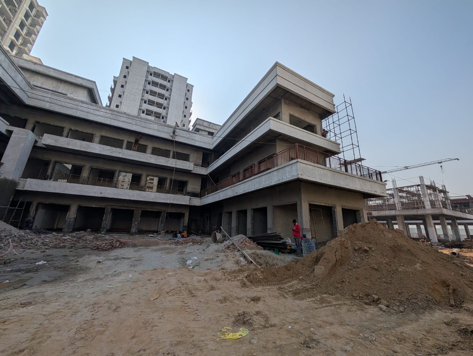 Retail Shop For Sale in Signature Signum 37D III