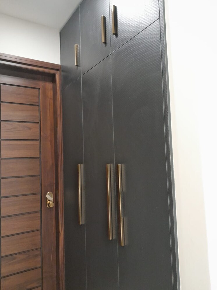 undefined, kalkaji 3 Bedroom 1215 Sq.Ft. Apartment In Kalkaji Delhi 8140700