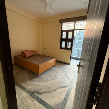 Bedroom in 1.5 BHK Builder Floor at Sector 63a – for Rent