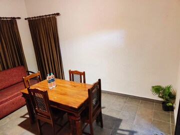 Master Bedroom in 4 BHK Independent House at JakhaN-Rajpur Road – for Rent