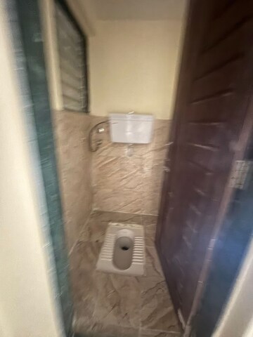 Bathroom in 1 BHK Apartment at Dombivli East – for Rent