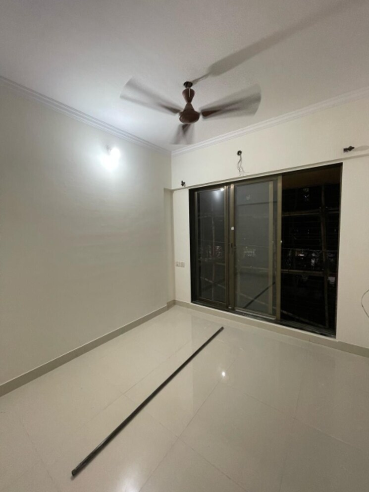 Room, goregaon west 2 Bedroom 530 Sq.Ft. Apartment In Goregaon West Mumbai 8140734