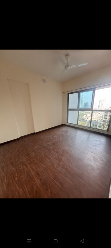 Bedroom in 2 BHK Apartment at Rajesh Raj Infinia, Malad West – for Rent