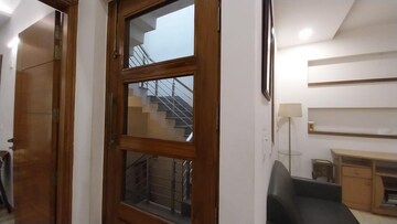 Furnished Amenities in 3 BHK Builder Floor at Sector 31 – for Rent