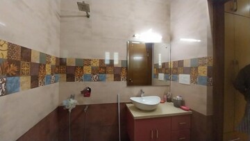 Kitchen in 3 BHK Builder Floor at Sector 31 – for Rent