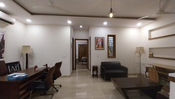 Living Room in 3 BHK Builder Floor at Sector 31 – for Rent