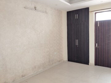 Room in 3 BHK Builder Floor at Sahastradhara Road – for Sale