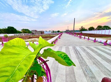  Plot – Garden View at Banthra Sikander Pur - for Sale