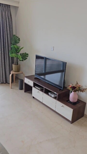 Living Room in 3 BHK Apartment at Lokhandwala Minerva Mahalaxmi, Mahalaxmi – for Rent