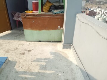 Kitchen in 3 BHK Apartment at Gomti Nagar – for Rent