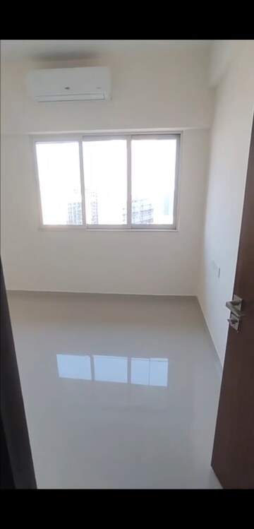 Living Room in 2 BHK Apartment at Omkar Signet, Malad East – for Rent