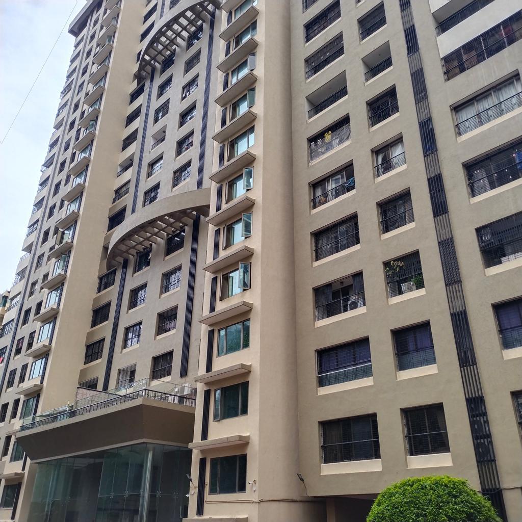 2 BHK Apartment For Sale in Royal Redidency