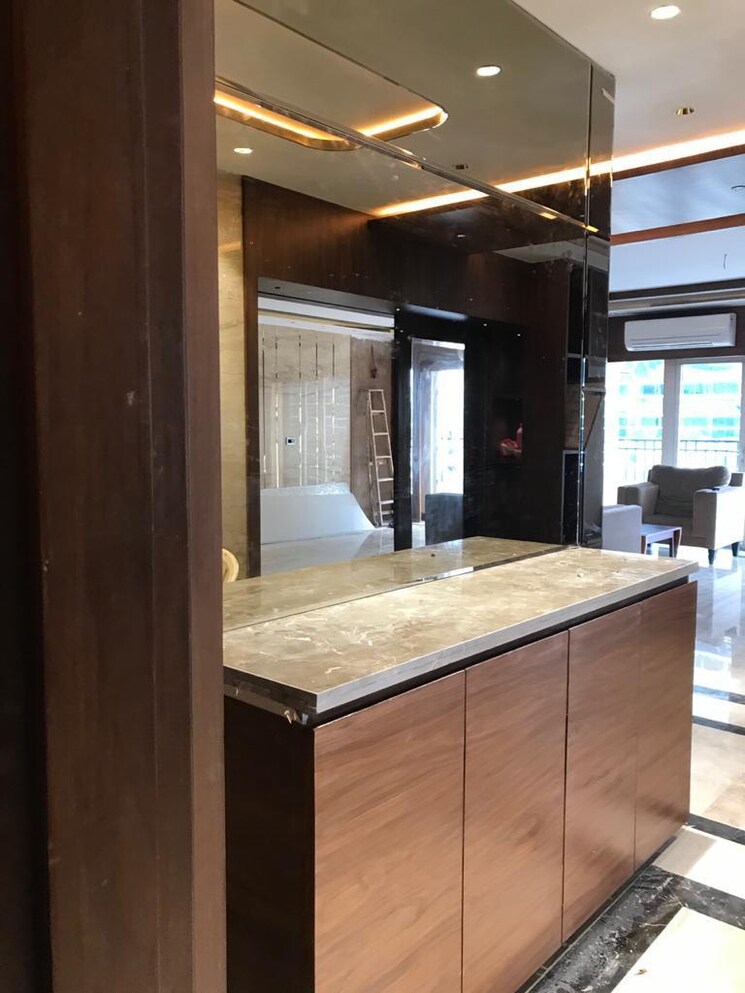 Kitchen, hubtown-sunmist 5 Bedroom 5000 Sq.Ft. Apartment In Andheri East Mumbai 8141076