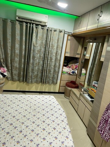 Bedroom in 2 BHK Apartment at Giri Vihar chs, Kandivali West – for Rent