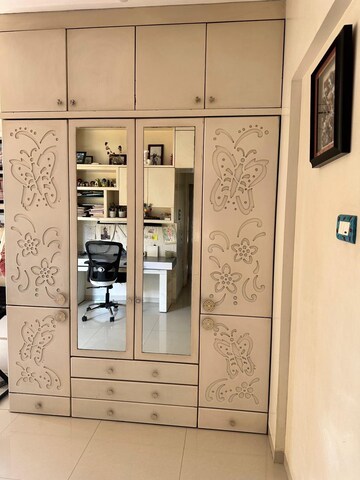 Floor Plan in 4 BHK Apartment at Kolte Patil 24K Glitterati, Pimple Nilakh – for Rent