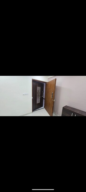 Furnished Amenities in 2 BHK Apartment at Truearth View, Vikhroli East – for Rent