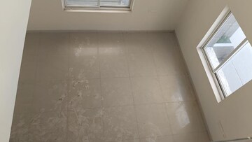 Room in 2 BHK Apartment at Candeur 40, Miyapur – for Sale