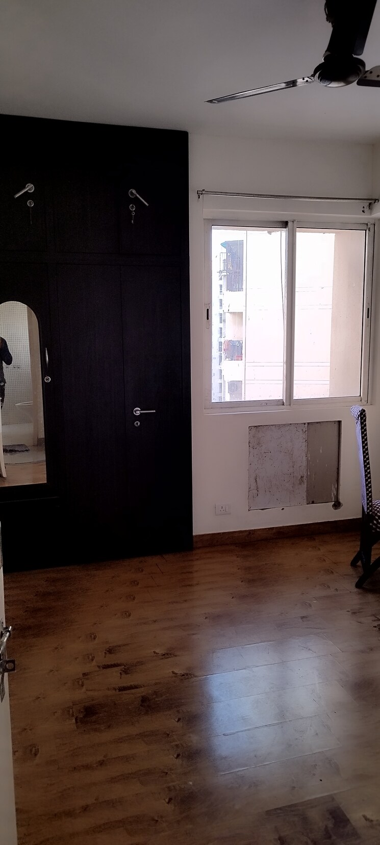 Room, jaypee-greens-kosmos 2 Bedroom 950 Sq.Ft. Apartment In Sector 134 Noida 8141175