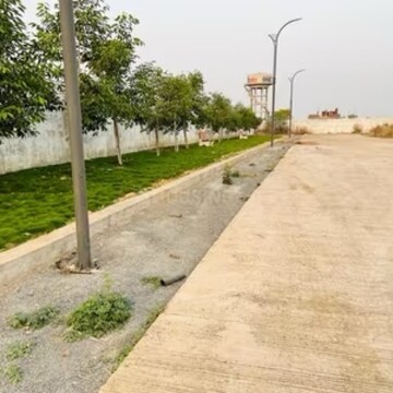  Plot For Sale in Sector 4