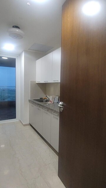 Bathroom in 3 BHK Apartment at Lokhandwala Minerva Mahalaxmi, Mahalaxmi – for Rent
