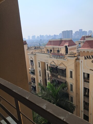 1 BHK Apartment – Exterior View View at Laxmi Tower Bandra East, Bandra East - for Rent