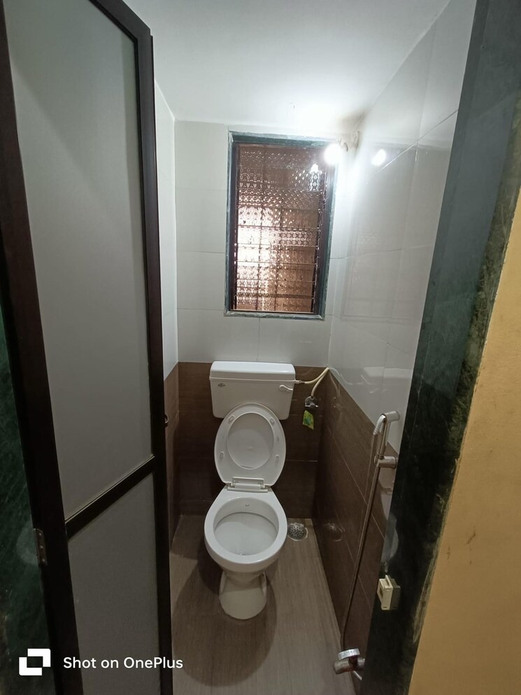 Bathroom, triveni-bhoomi-harmony 2 Bedroom 875 Sq.Ft. Apartment In Kamothe Sector 18 Navi Mumbai 8141288