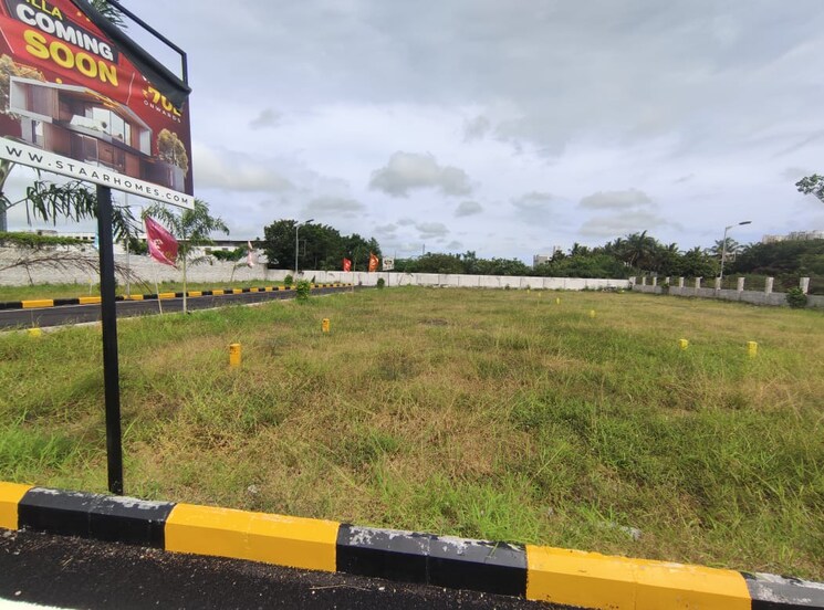 Garden, padur 3 Bedroom 1500 Sq.Ft. Villa In Padur Chennai 8141302