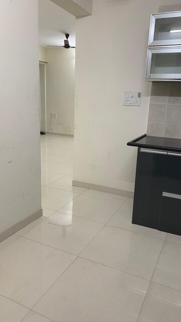 2 BHK Apartment For Rent in 5 Star Royal Grande, Wakad