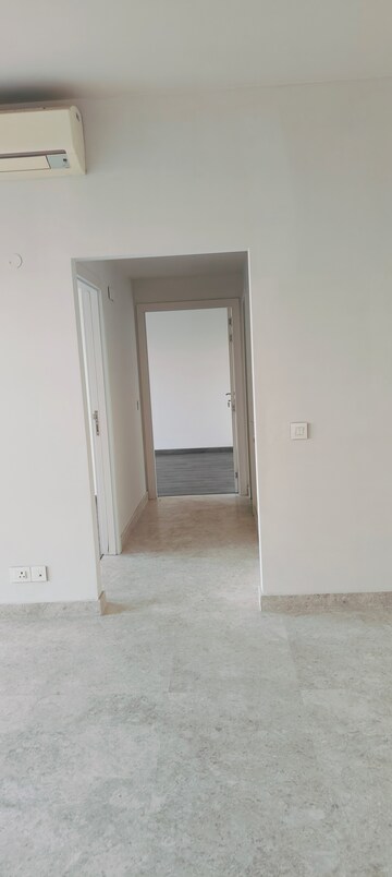 Room in 2 BHK Apartment at Ireo The Corridors, Sector 67a – for Sale