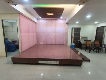 Floor Plan in  Showroom at Vadapalani – for Rent