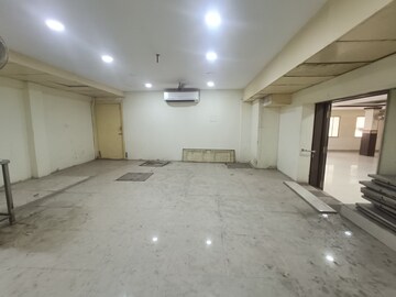 Floor Plan in  Showroom at Vadapalani – for Rent