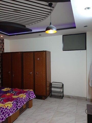 Bedroom in 2 BHK Apartment at RWA Apartments Sector 45, Sector 45 – for Rent