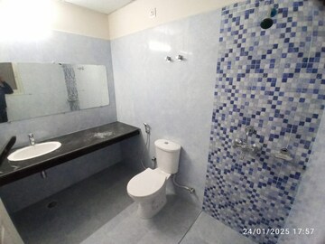 Bathroom in 3 BHK Apartment at Ansal Sushant Jeevan Enclave, Sushant Golf City – for Rent