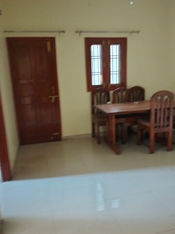 Living Room in 3 BHK Independent House at Gomti Nagar – for Rent