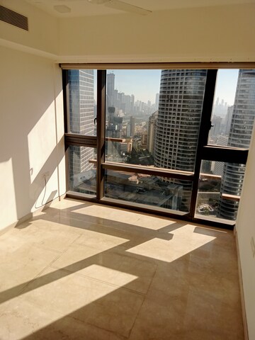 Bedroom in 4 BHK Apartment at Lodha Marquise, Worli – for Rent