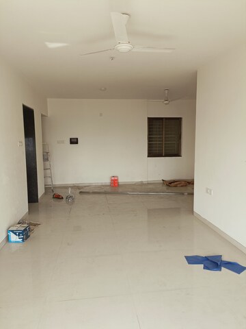 Room in 3 BHK Apartment at Acme Ozone, Manpada – for Rent