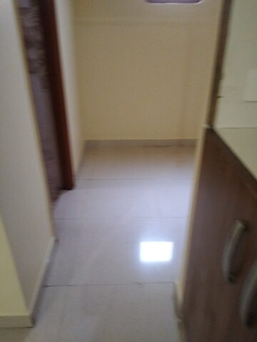 Furnished Amenities in 3 BHK Apartment at Rishita Manhattan, Gomti Nagar – for Rent