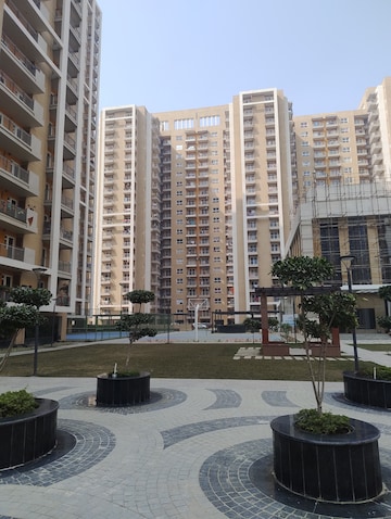3 BHK Apartment – Exterior View View at Rishita Manhattan, Gomti Nagar - for Rent