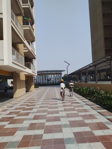 2 BHK Apartment – Exterior View View at Rishita Manhattan, Gomti Nagar - for Rent