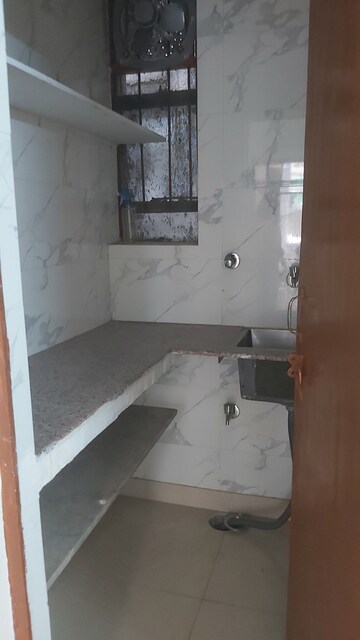 Kitchen in 1 RK Apartment at Mayur Vihar – for Rent
