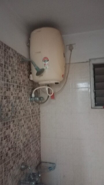 Bathroom in 3 BHK Apartment at Alaknanda Apartment Gomti Nagar, Gomti Nagar – for Rent