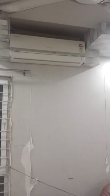 Building Lobby in 3 BHK Apartment at Alaknanda Apartment Gomti Nagar, Gomti Nagar – for Rent