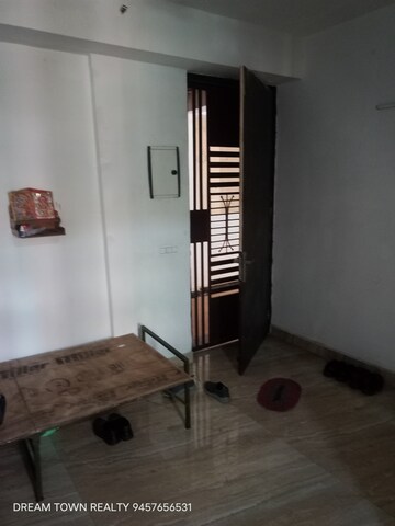 Staircase in 4 BHK Apartment at Migsun Twinz, Eta Ii Greater Noida – for Sale