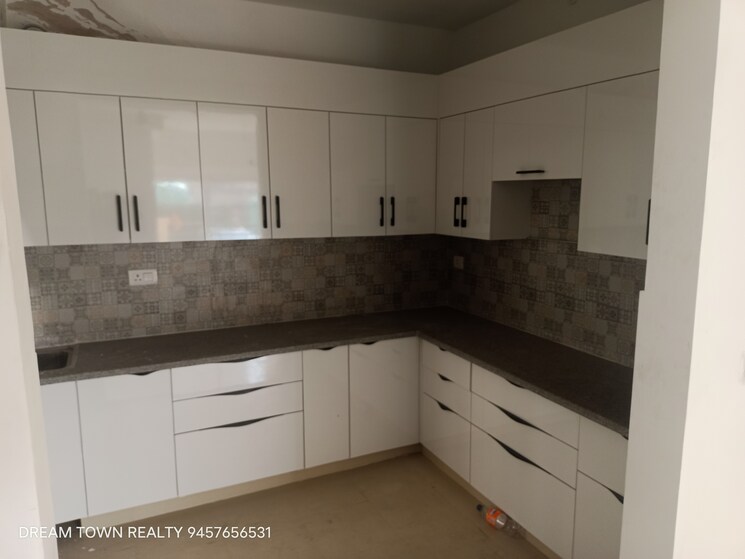 Kitchen, migsun-twinz 4 Bedroom 2134 Sq.Ft. Apartment In Eta Ii Greater Noida Greater Noida 8141705
